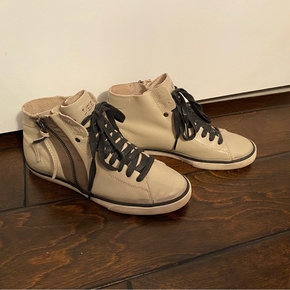 Tan Diesel Sneakers size 5 leather - Picture 5 of 5